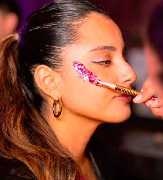 Cosmika Arte y Glitter